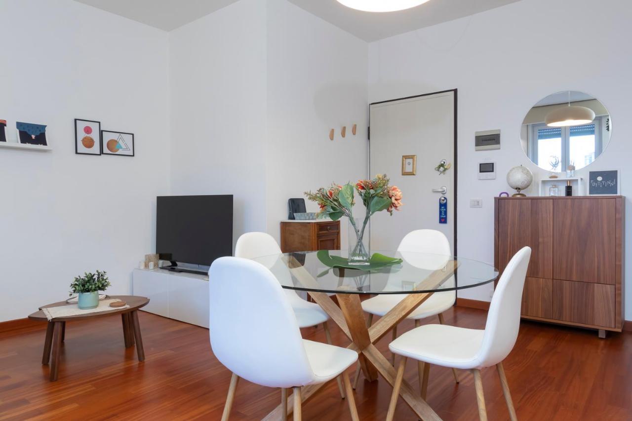 I Host Apartment - Cermenate 9 ミラノ エクステリア 写真