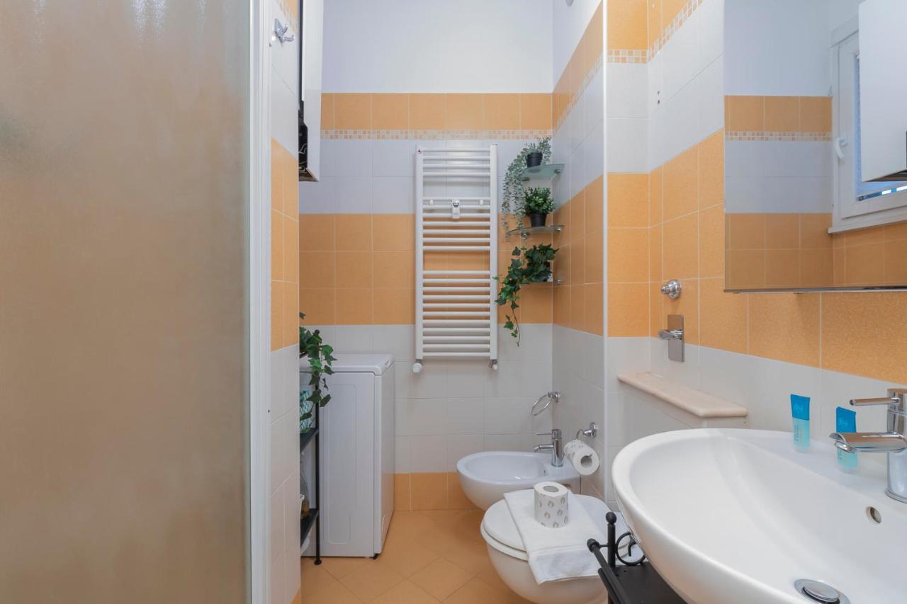 I Host Apartment - Cermenate 9 ミラノ エクステリア 写真